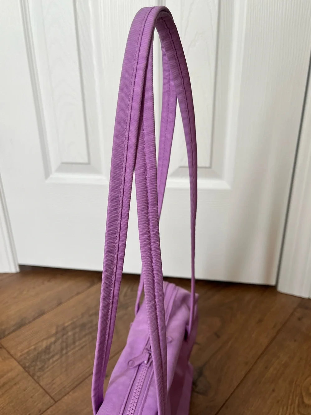 BAGGU Rose Bowler Bag - Picture 4 of 16